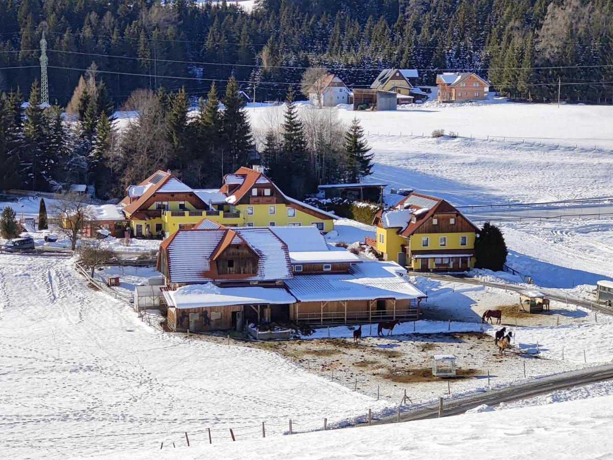 Hotel Gasthof Seeblick Zeutschach Eksteriør bilde