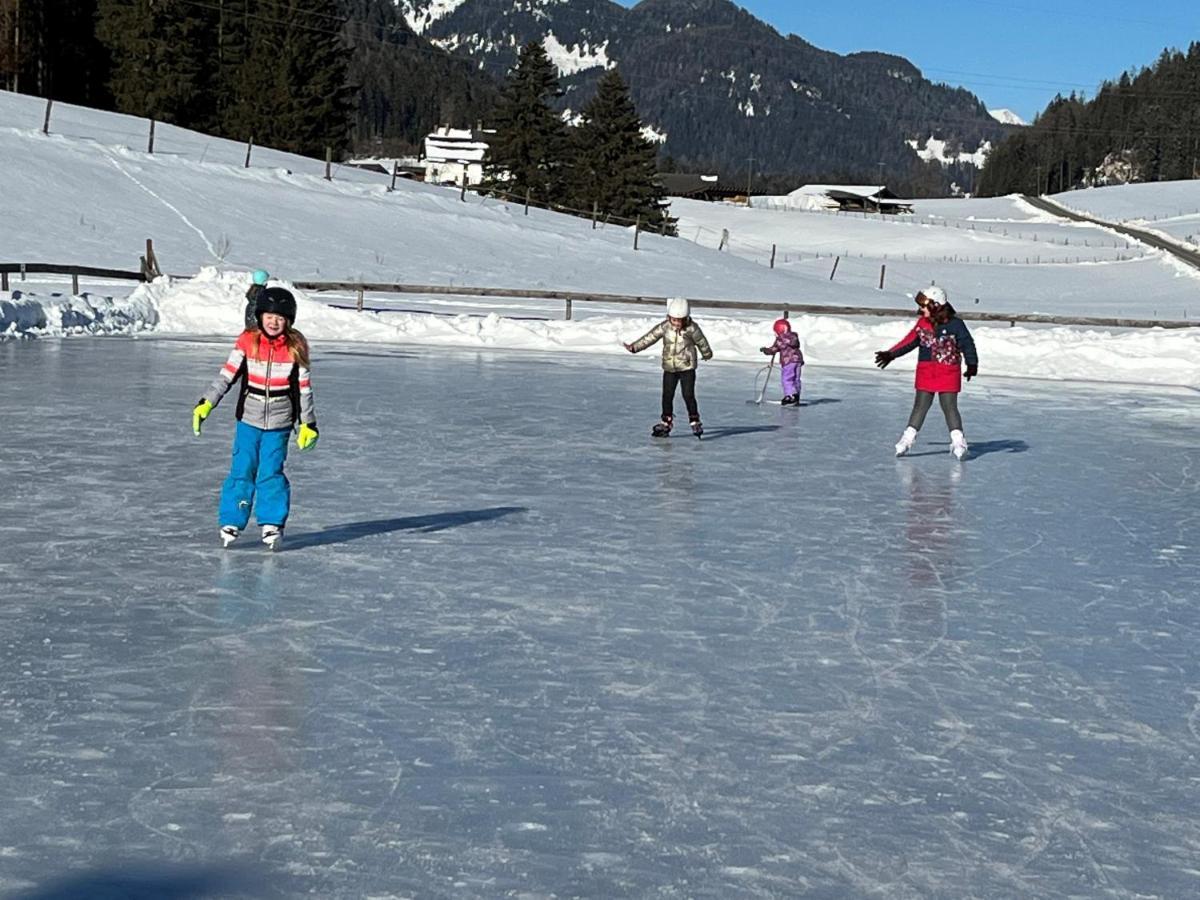 Hotel Gasthof Seeblick Zeutschach Eksteriør bilde