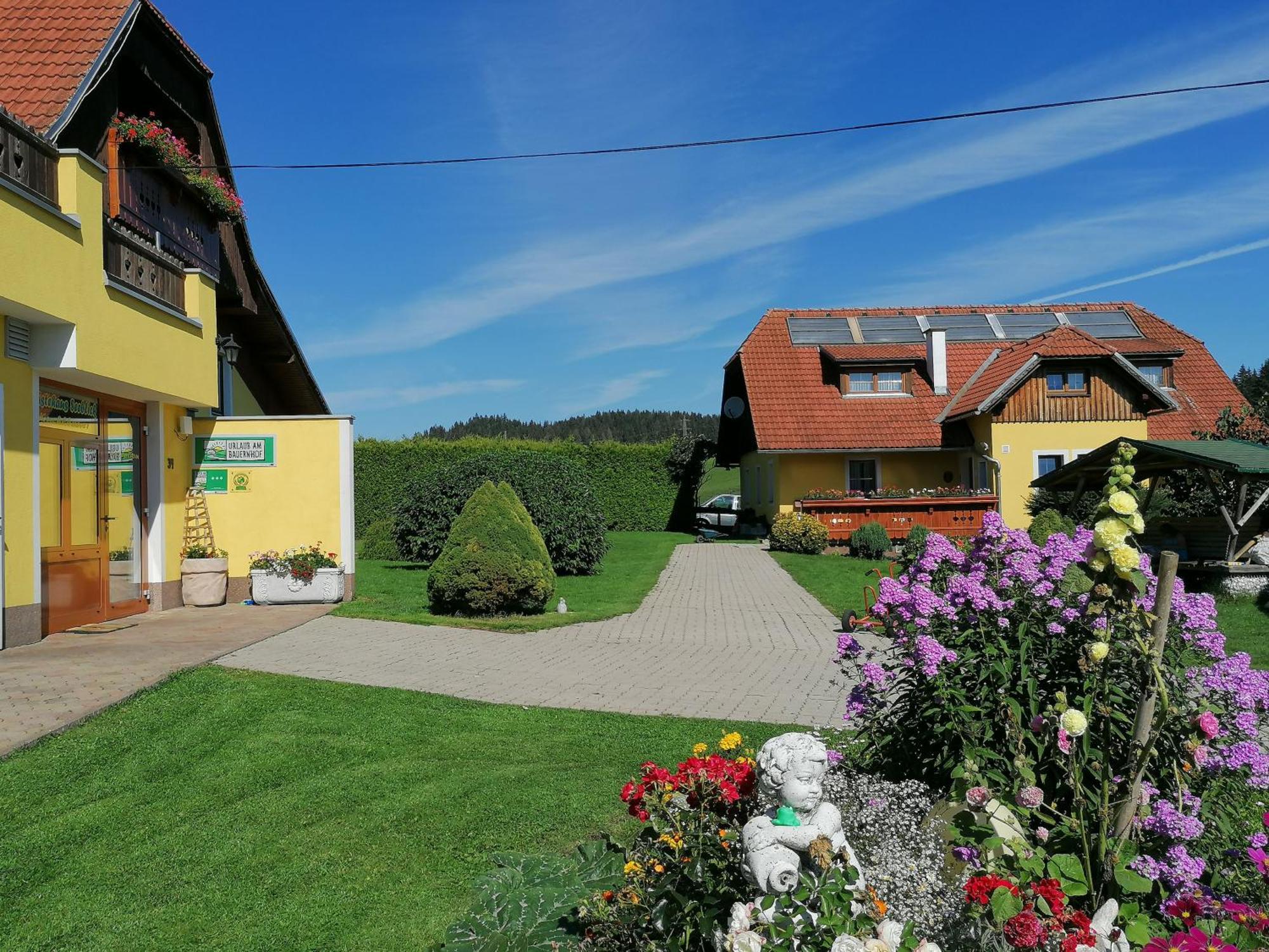 Hotel Gasthof Seeblick Zeutschach Eksteriør bilde