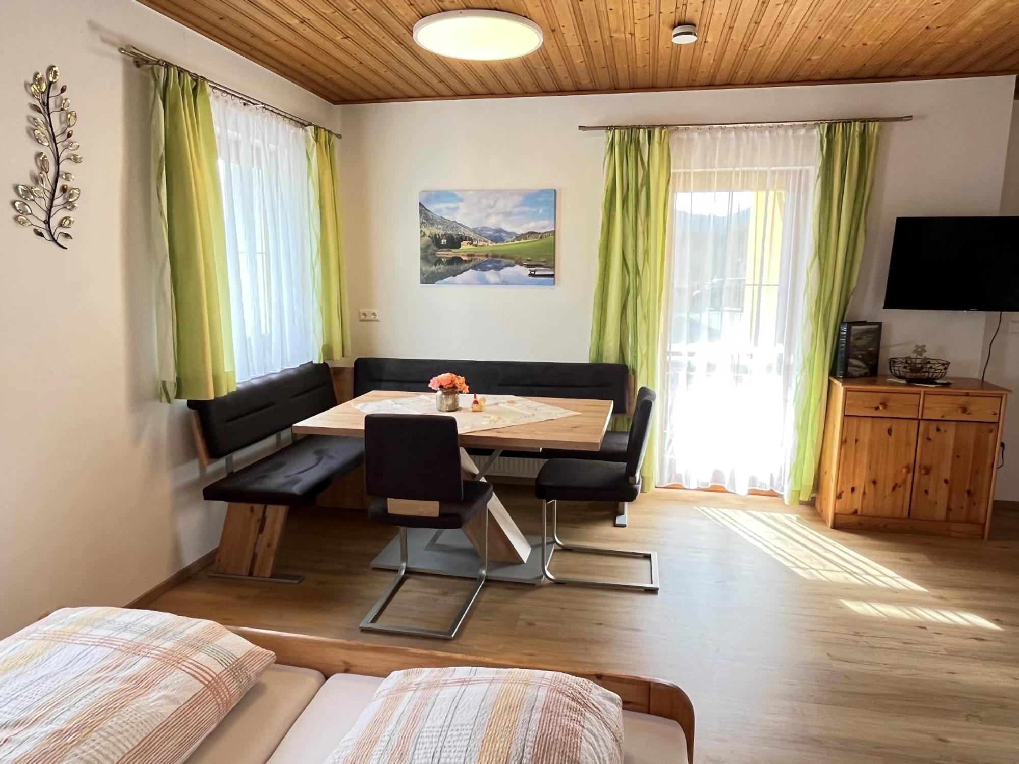 Hotel Gasthof Seeblick Zeutschach Eksteriør bilde